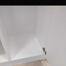 Hjskab med lge H: 195,2 cm x B: 60 X D: 60