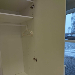 Hjskab med lge H: 195,2 cm x B: 60 X D: 60