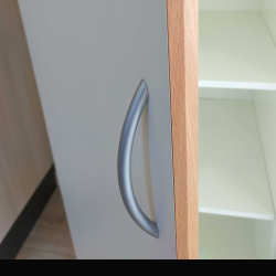 Hjskab med lge H: 195,2 cm x B: 60 X D: 60