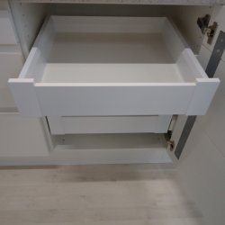 BAKKE / INDVENDIG SKUFFE 12,5 cm til 40 cm skab