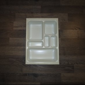 BESTIKINDSATS B: 22,5 cm x D: 32 cm